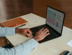 AI dalam Digital Marketing: Transformasi Strategi Bisnis untuk Masa Depan