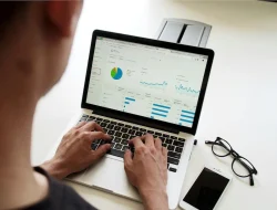 SEO untuk Bisnis Kecil: Menang Bersaing dengan ECommerce Besar