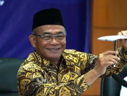 Layanan Haji Turun ke Daerah, Muhadjir: Tak Perlu Lagi ke Jakarta Urus Administrasi!