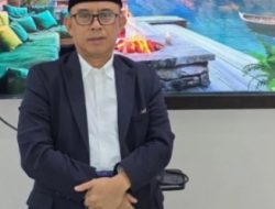 Adab di Atas Ilmu — Catatan dari Pesantren untuk Media