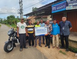BRI Tanjung Karang Salurkan Bantuan Dua Unit Motor Roda Tiga untuk Warga Desa Rulung Mulya